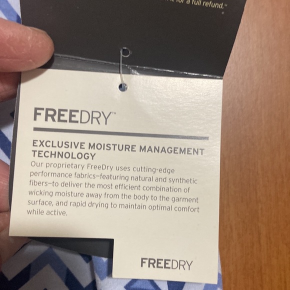 Women’s skirt size small - Picture 4 of 5